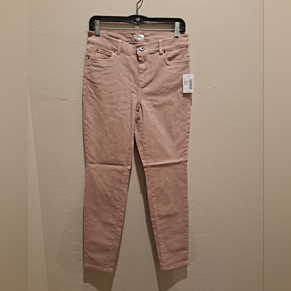 ECRU 5 Pocket Rose Quartz Slim Jean Size 6.